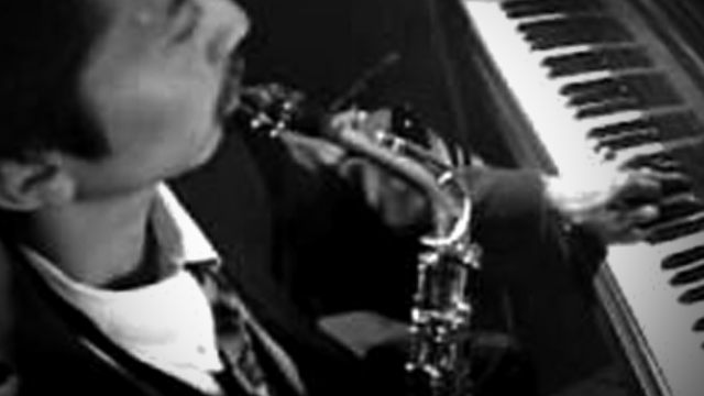 Vin Veloso on Piano